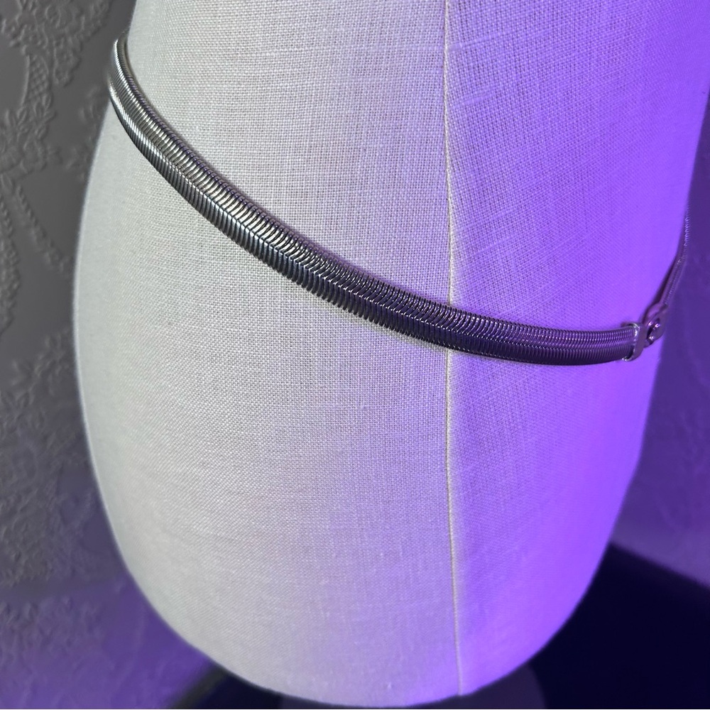 Elegant Silver Women's Bracelet
